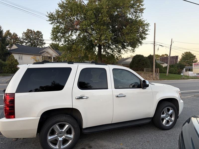 Chevrolet Tahoe LTZ 4WD 2013