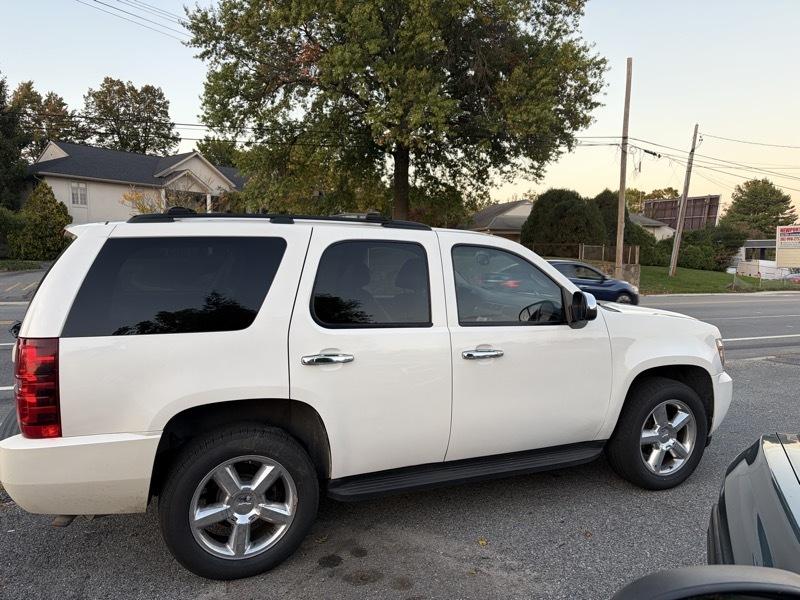 Chevrolet Tahoe LTZ 4WD 2013