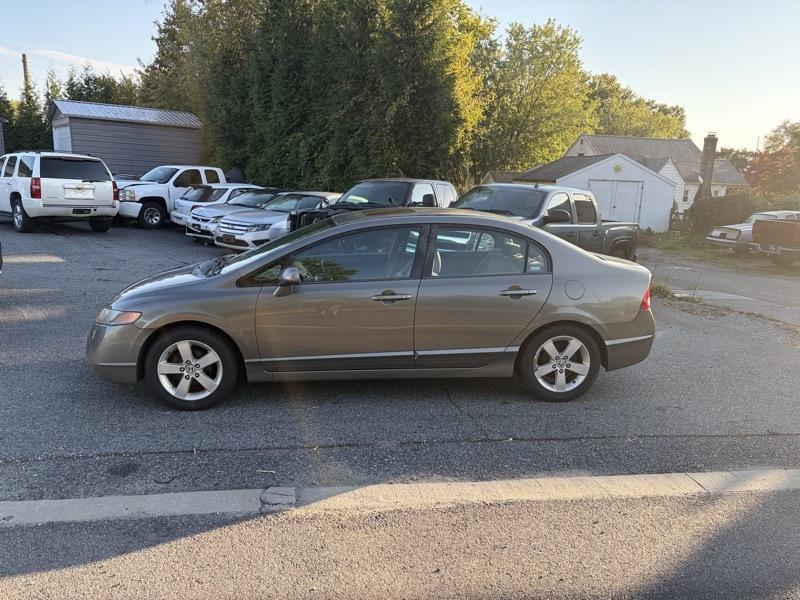Honda Civic EX Sedan AT with Navigation 2008