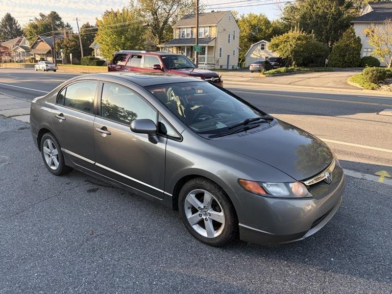 Honda Civic EX Sedan AT with Navigation 2008