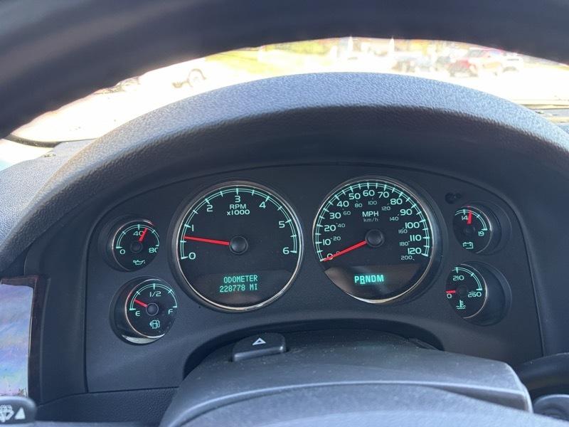 GMC Yukon Denali AWD 2008