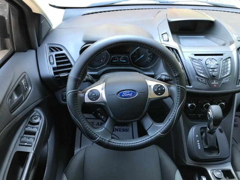 Ford Escape S 2016