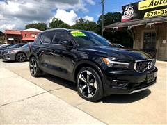 2019 Volvo XC40 