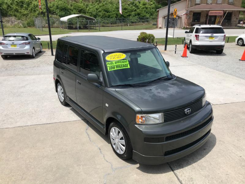 Scion xB Wagon 2005