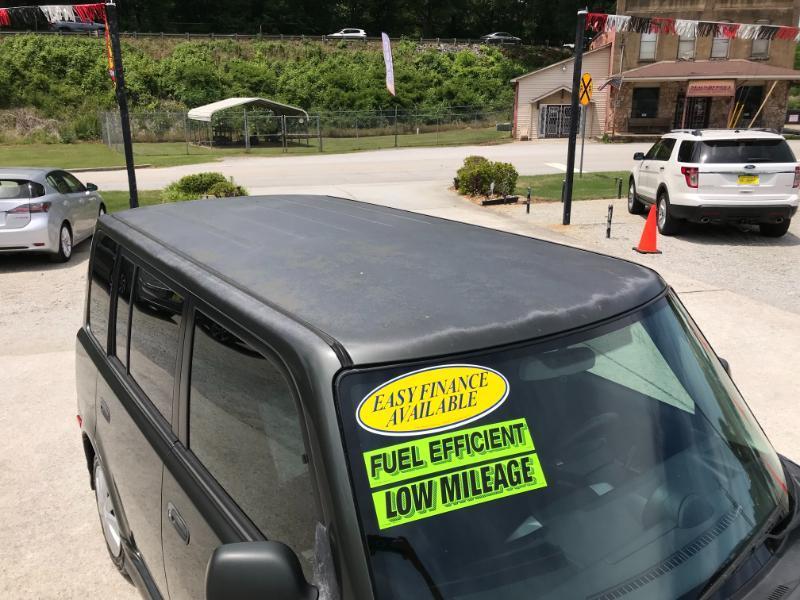 Scion xB Wagon 2005
