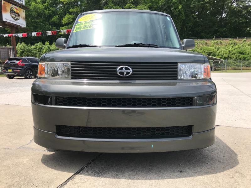 Scion xB Wagon 2005