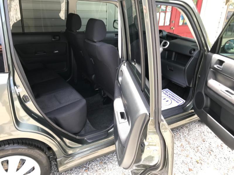 Scion xB Wagon 2005