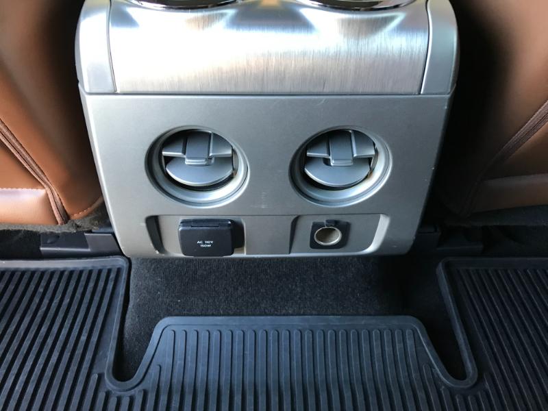 Ford F-150 Platinum SuperCrew 4WD 2013 Ford F-150 Platinum SuperCrew 4WD 2013