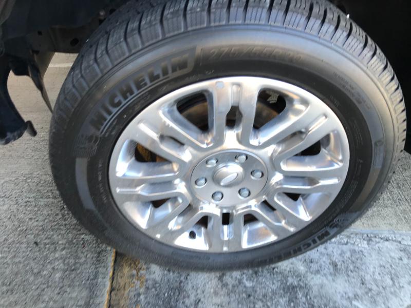 Ford F-150 Platinum SuperCrew 4WD 2013 Ford F-150 Platinum SuperCrew 4WD 2013