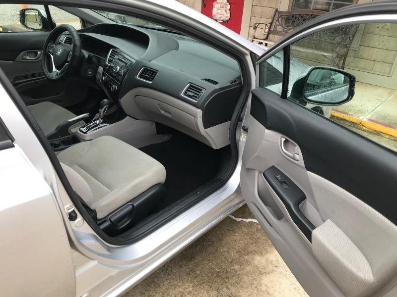 Honda Civic LX sedan 2013 Honda Civic LX sedan 2013