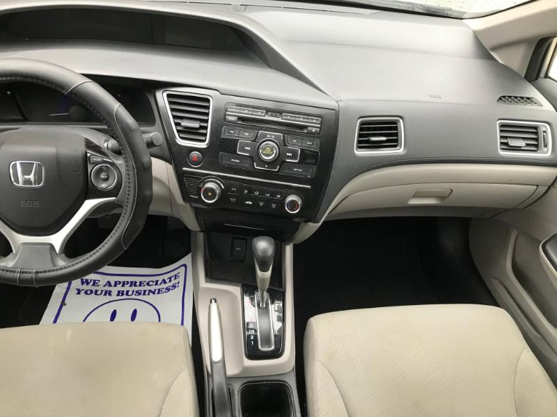 Honda Civic LX sedan 2013 Honda Civic LX sedan 2013