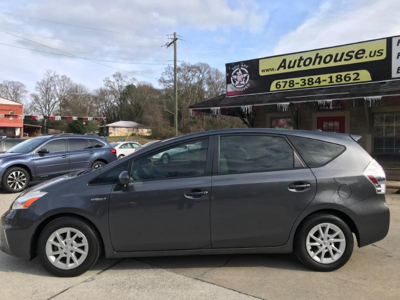 Toyota Prius V Two 2013