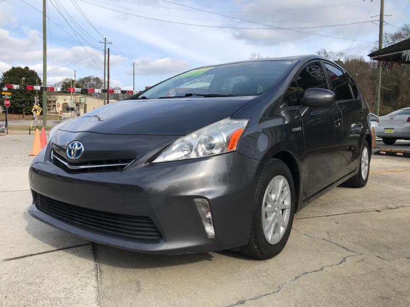 Toyota Prius V Two 2013