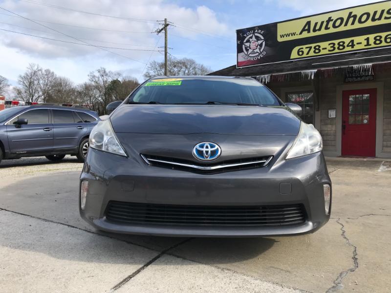 Toyota Prius V Two 2013