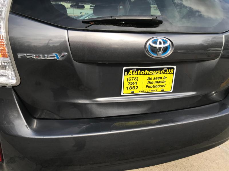 Toyota Prius V Two 2013