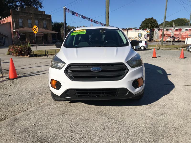 Ford Escape S 2018
