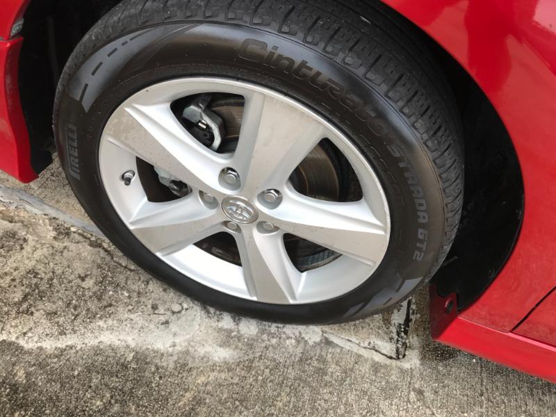 Toyota Camry SE 2011