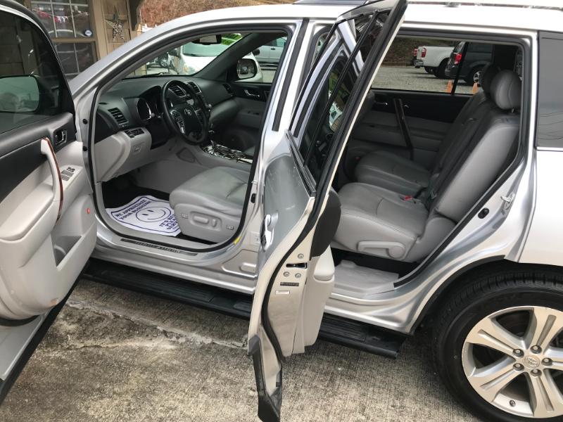 Toyota Highlander Limited 2012
