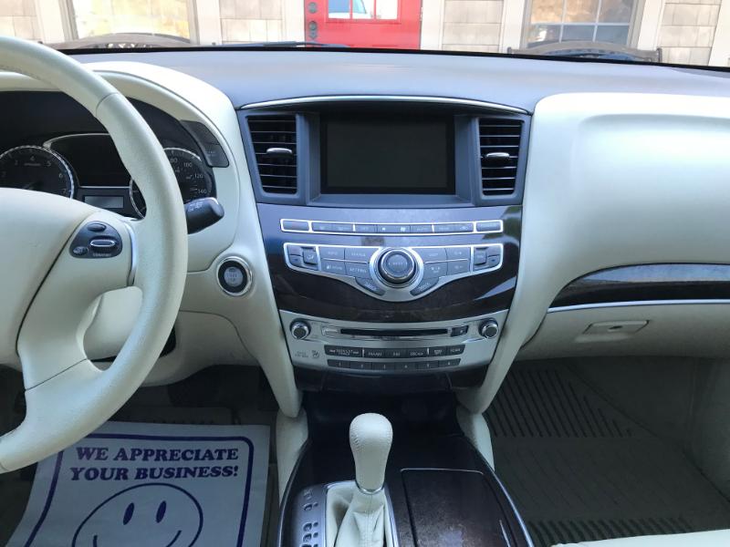 Infiniti JX35  2013
