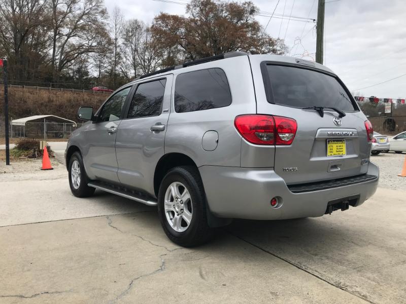 Toyota Sequoia SR5 5.7L 2WD 2008