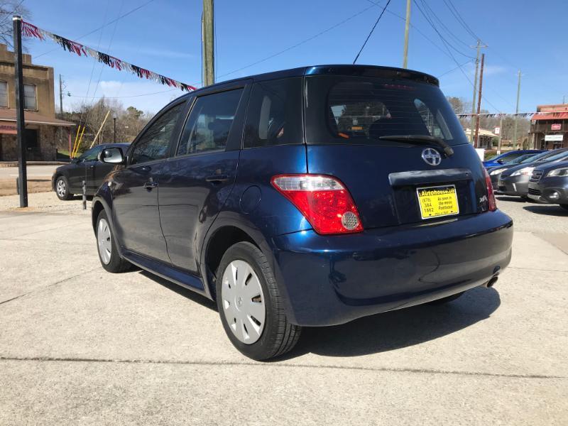 Scion xA Hatchback 2006