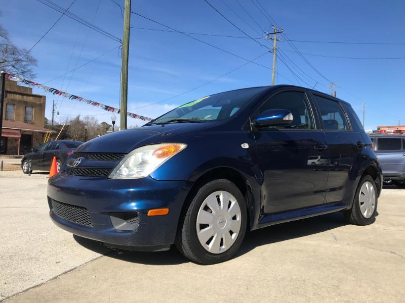 Scion xA Hatchback 2006