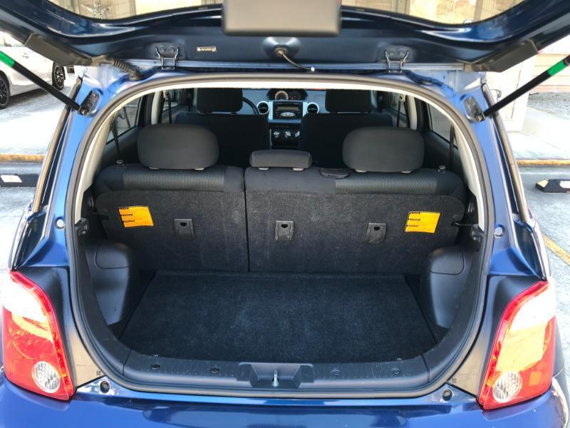 Scion xA Hatchback 2006