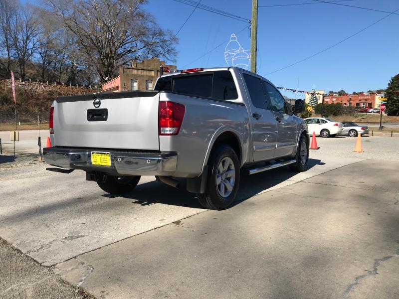 Nissan Titan SL Crew Cab 2WD 2013