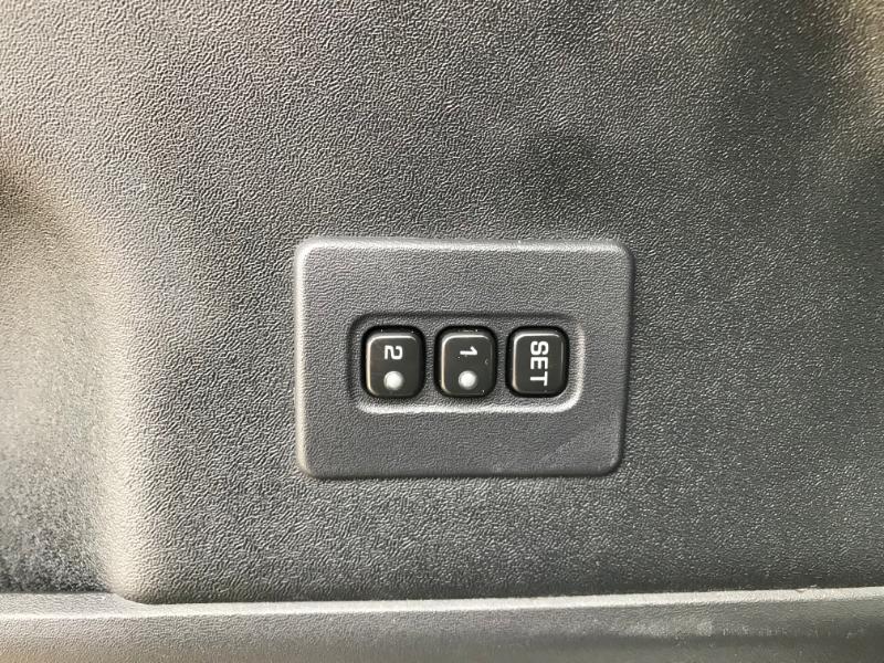 Nissan Titan SL Crew Cab 2WD 2013