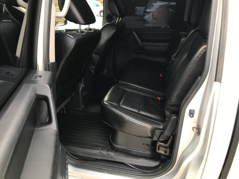 Nissan Titan SL Crew Cab 2WD 2013