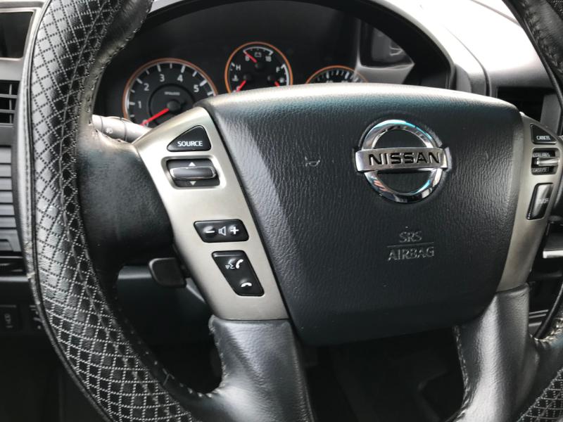 Nissan Titan SL Crew Cab 2WD 2013