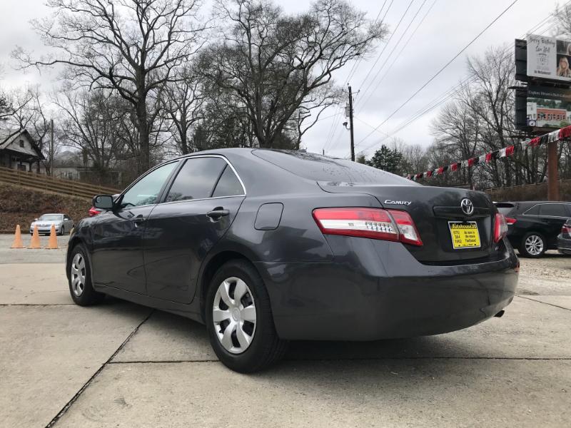 Toyota Camry LE 2011