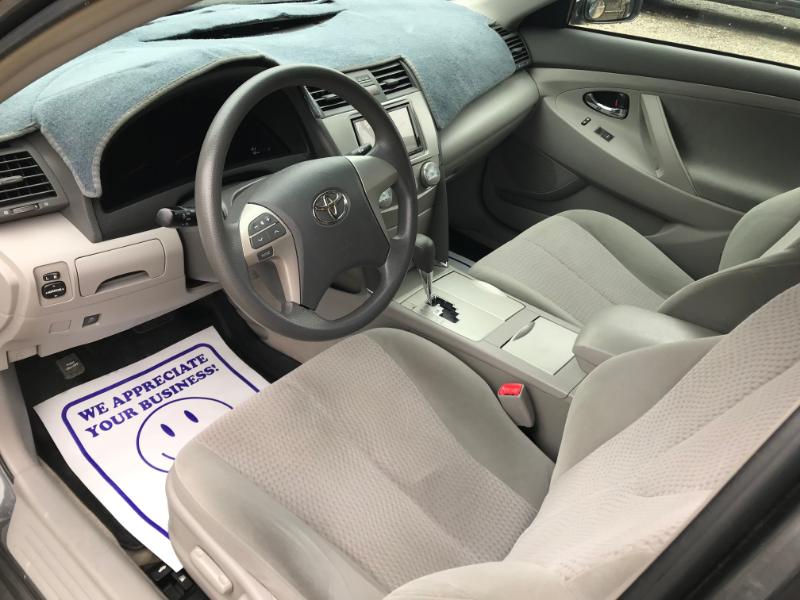 Toyota Camry LE 2011