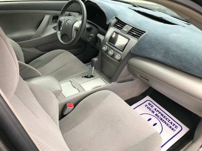 Toyota Camry LE 2011