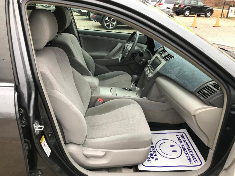 Toyota Camry LE 2011