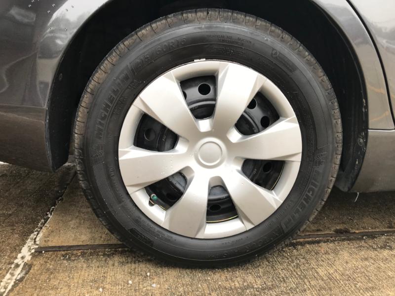 Toyota Camry LE 2011