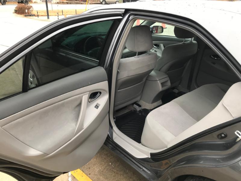 Toyota Camry LE 2011