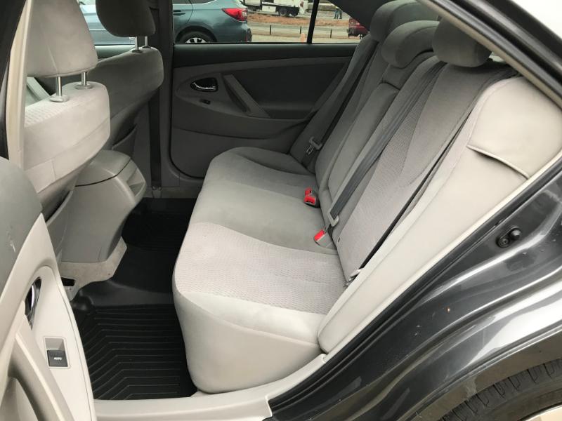 Toyota Camry LE 2011