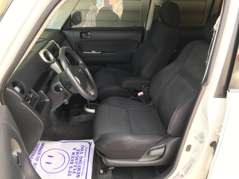 Scion xB Wagon 2005