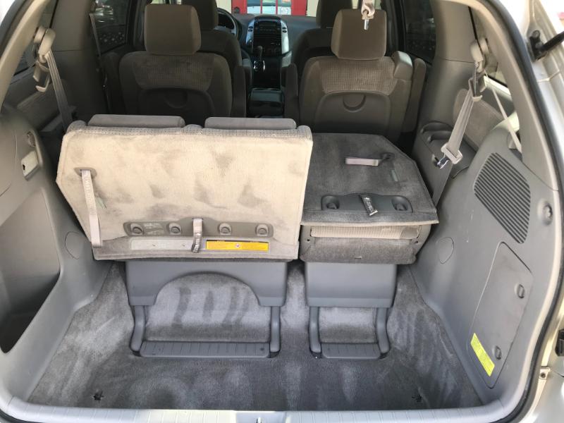 Toyota Sienna LE 2006