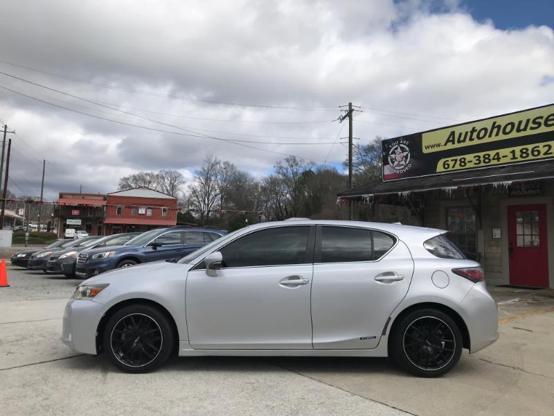 Lexus CT 200h Hybrid 2011