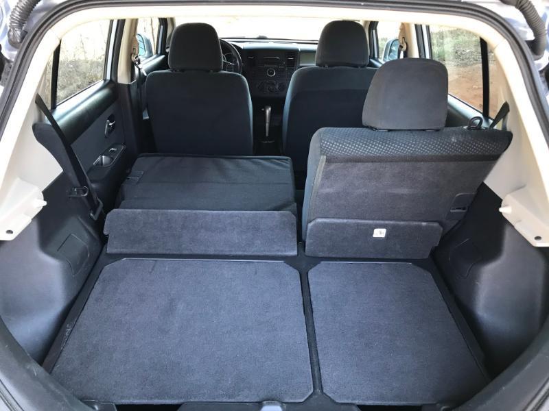 Nissan Versa S 4D Hatchback 2011