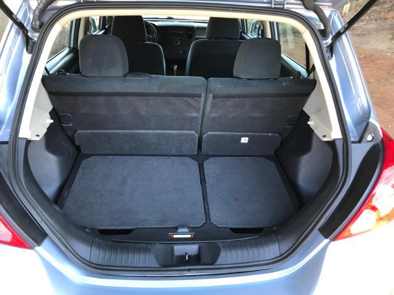 Nissan Versa S 4D Hatchback 2011