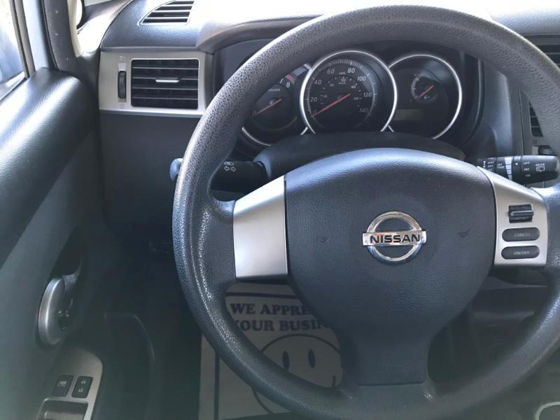 Nissan Versa S 4D Hatchback 2011