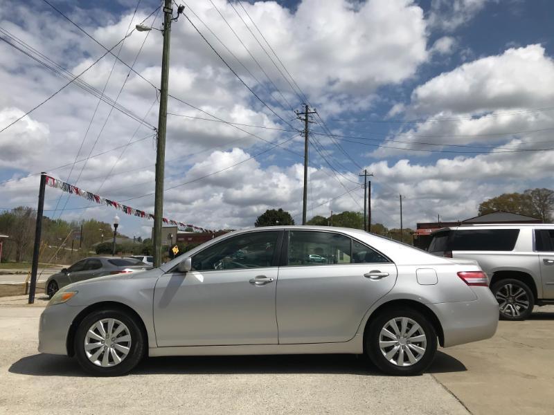 Toyota Camry LE 2011