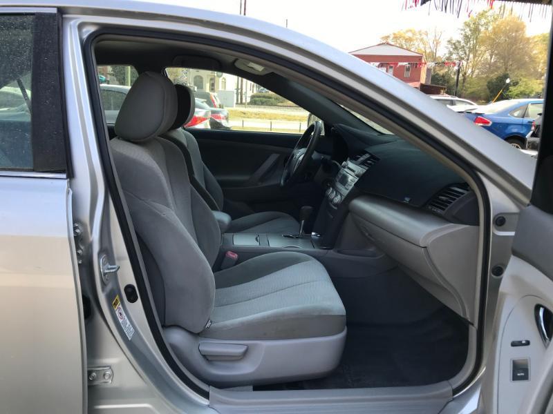 Toyota Camry LE 2011