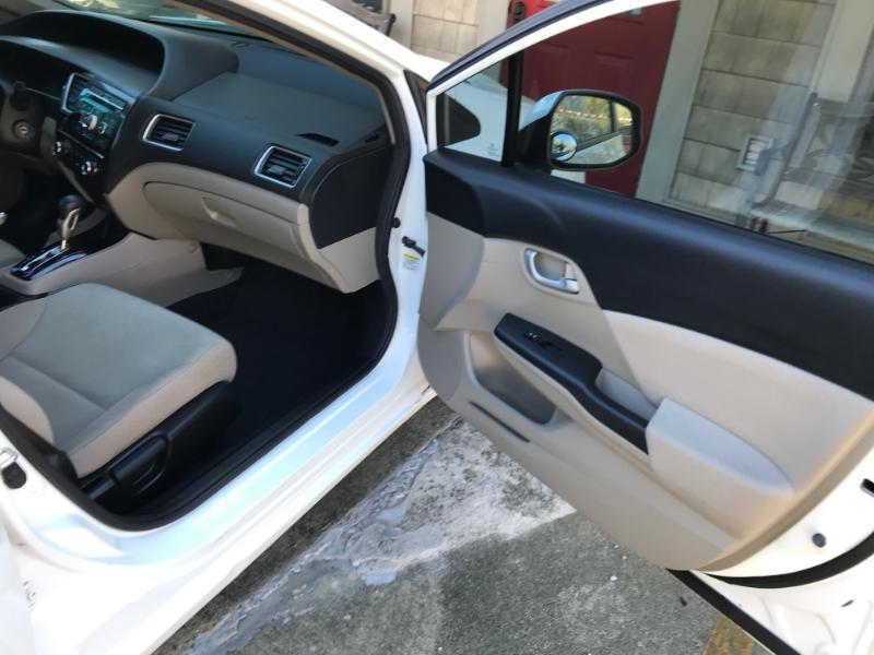 Honda Civic LX sedan 2013