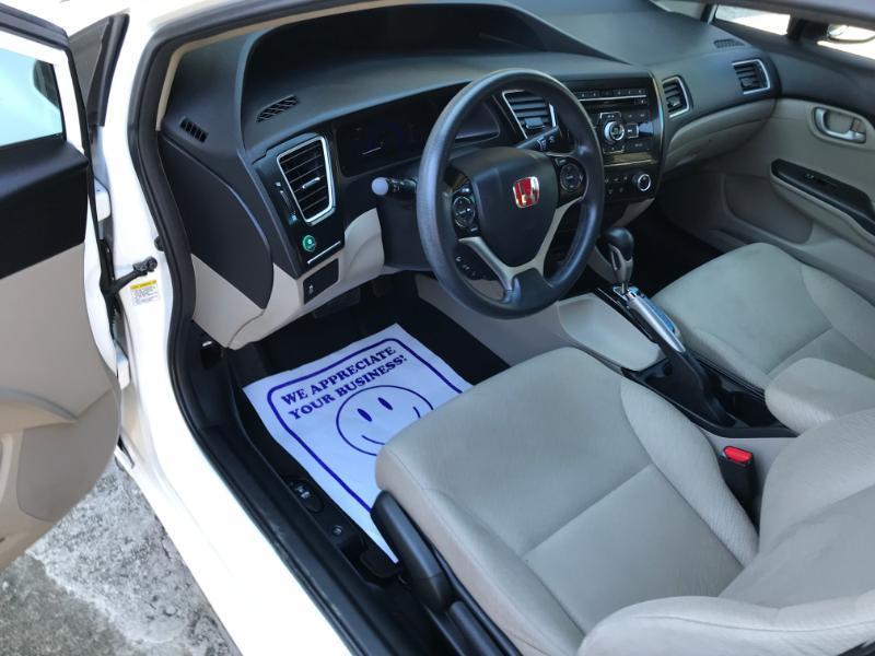 Honda Civic LX sedan 2013