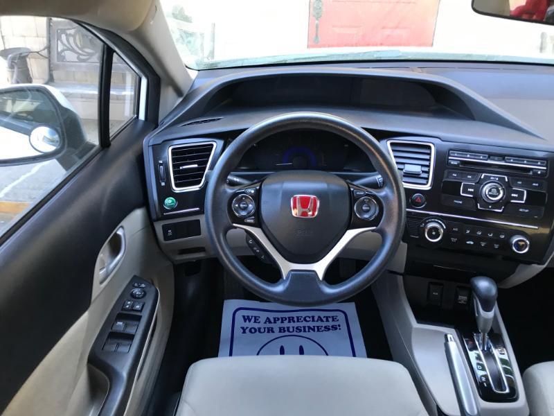 Honda Civic LX sedan 2013