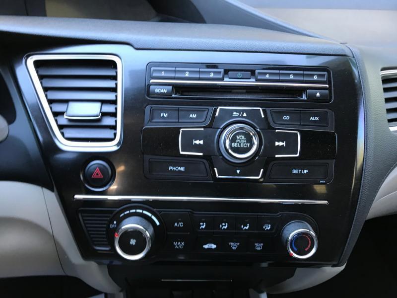 Honda Civic LX sedan 2013